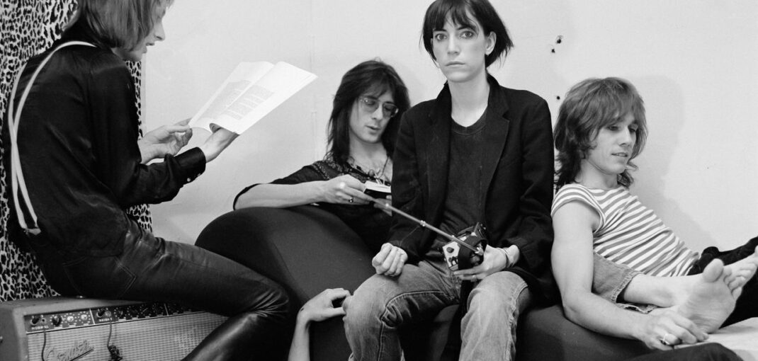 Patti Smith to Reissue Horses for 50th Anniversary, Shares Previously Unreleased Song “Snowball”: Listen