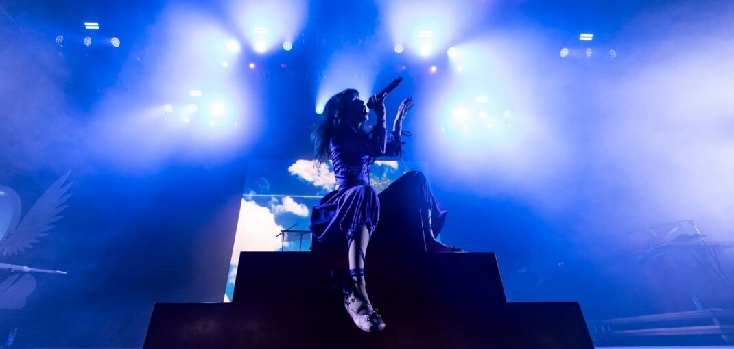 Magdalena Bay to Release New Songs in Nice Day Box Set Magdalena Bay to Release New Songs in Nice Day Box Set