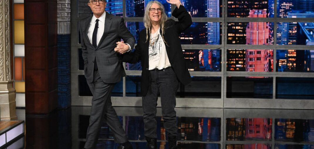 Patti Smith Talks New Memoir, Performs “Peaceable Kingdom” on Colbert: Watch Patti Smith Talks New Memoir, Performs “Peaceable Kingdom” on Colbert: Watch