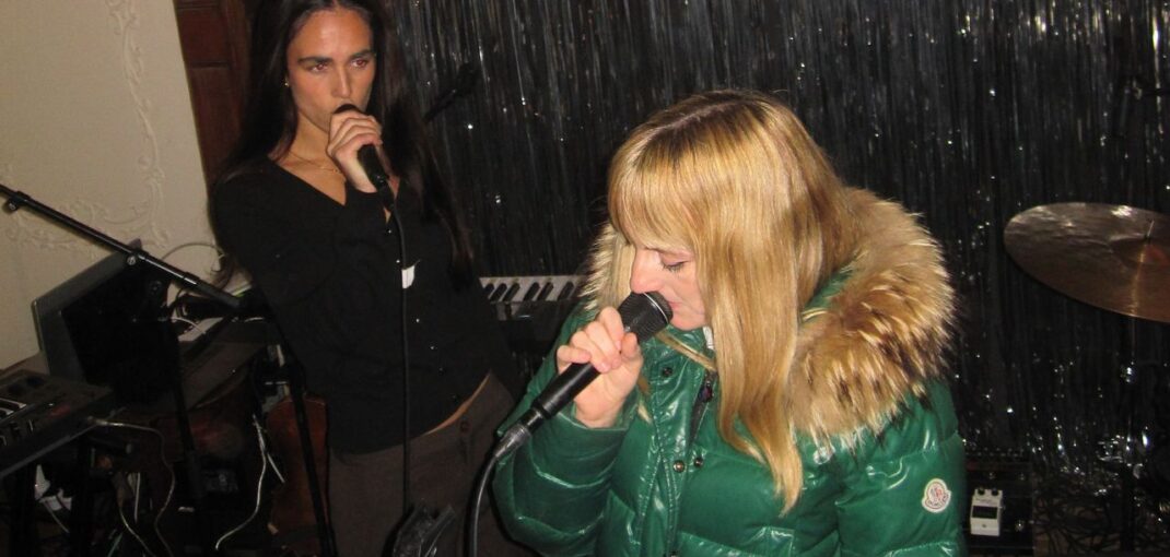 Smerz Tap Clairo, ML Buch, MIKE, and More for New Album Big City Life Edits: Listen Smerz Tap Clairo, ML Buch, MIKE, and More for New Album Big City Life Edits: Listen