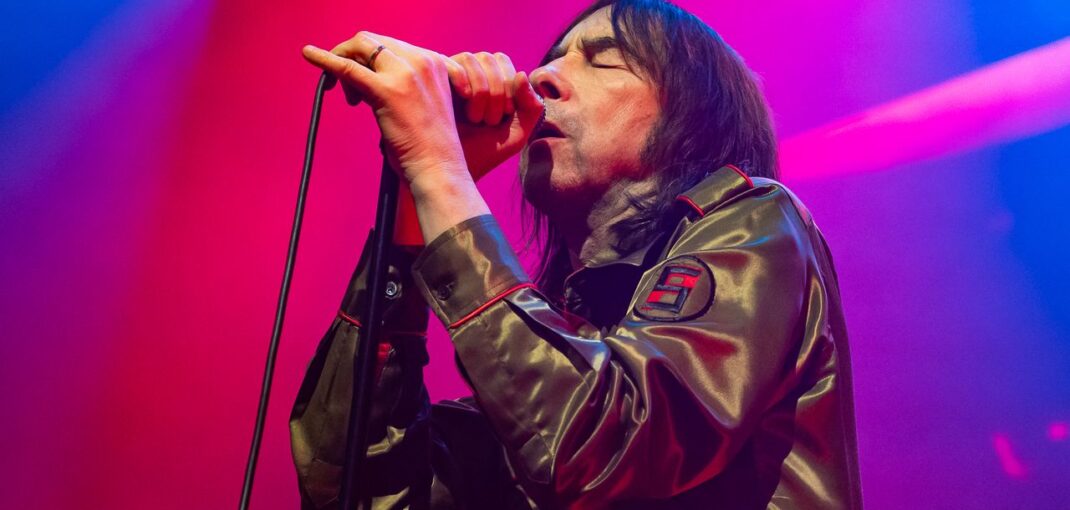 London Venue Apologizes After Primal Scream Display Star of David Entwined With Swastika London Venue Apologizes After Primal Scream Display Star of David Entwined With Swastika