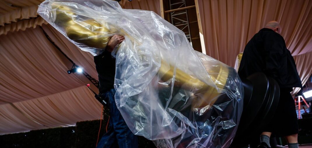 The Oscars Head to YouTube The Oscars Head to YouTube