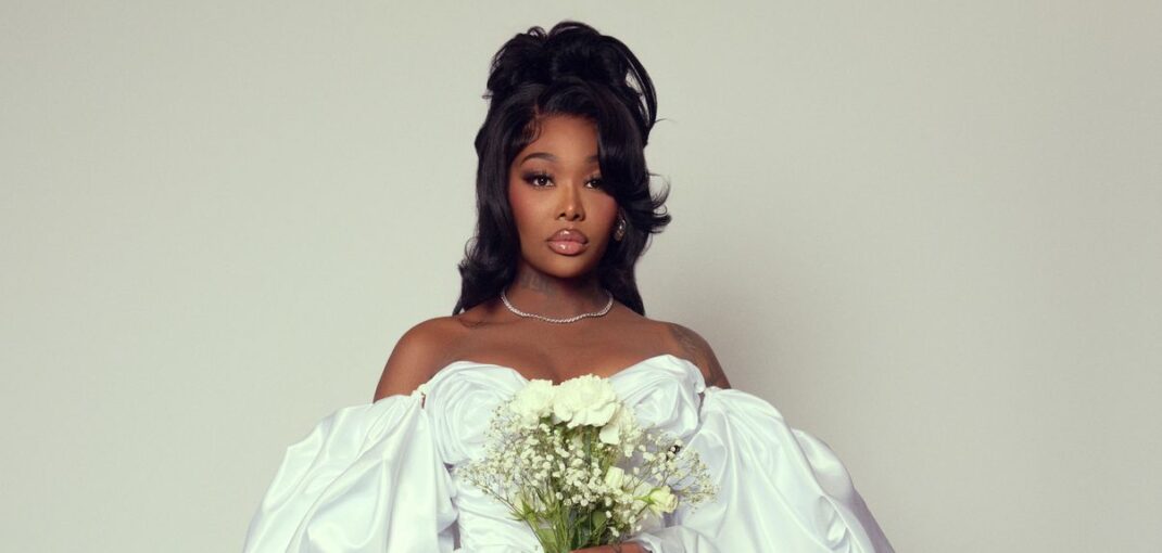 Summer Walker Announces Tour With Monaleo and Odeal Summer Walker Announces Tour With Monaleo and Odeal