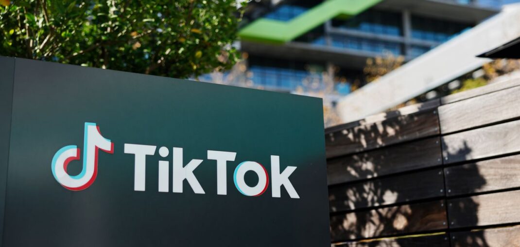 TikTok Completes Deal to Create U.S. Entity and Avert Ban TikTok Completes Deal to Create U.S. Entity and Avert Ban