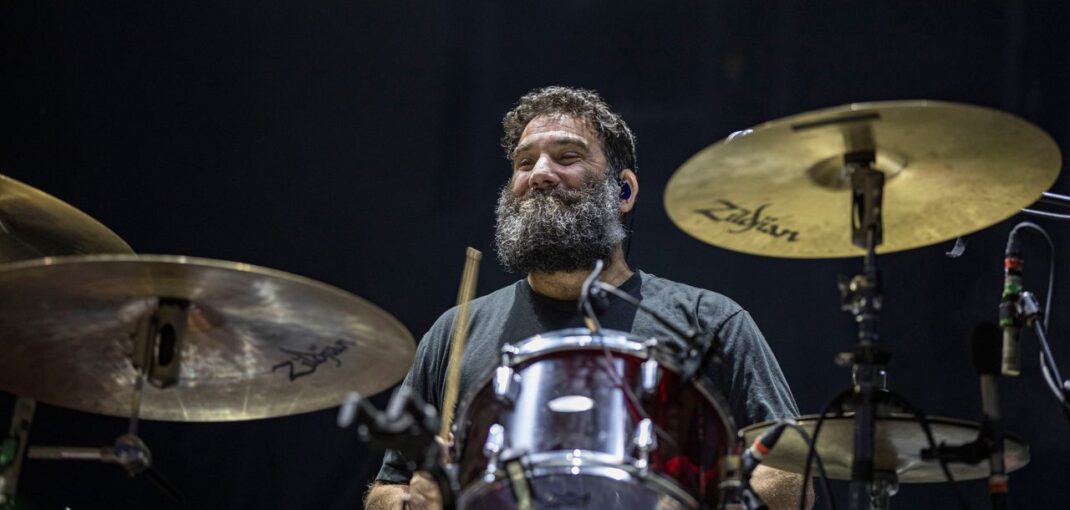 Manchester Orchestra Drummer Tim Very Dies at 42 Manchester Orchestra Drummer Tim Very Dies at 42
