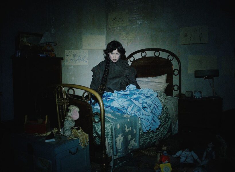 Mitski Haunts a House in New “If I Leave” Video Mitski Haunts a House in New “If I Leave” Video