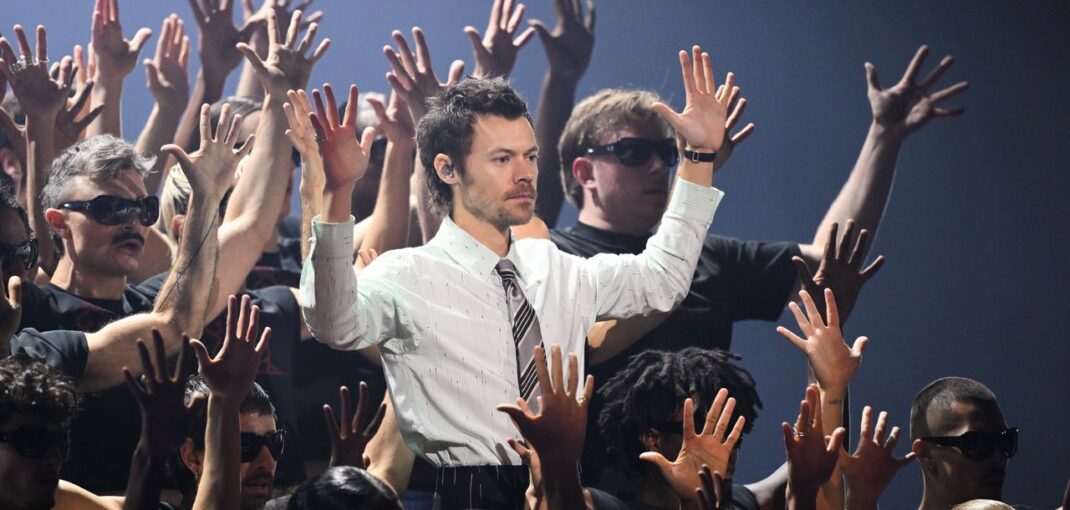 Watch Harry Styles, Rosalía, Björk, and More Perform at 2026 BRIT Awards Watch Harry Styles, Rosalía, Björk, and More Perform at 2026 BRIT Awards