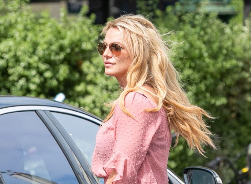 Britney Spears Enters Rehab Voluntarily After D.U.I. Arrest Britney Spears Enters Rehab Voluntarily After D.U.I. Arrest