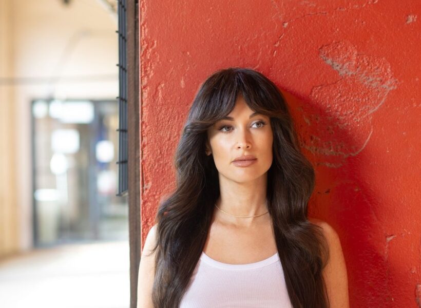 Listen to Kacey Musgraves’ New Song “Middle of Nowhere” Listen to Kacey Musgraves’ New Song “Middle of Nowhere”