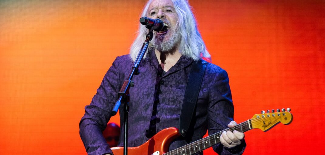 Tears for Fears’ Roland Orzabal Is Writing an “Astrological Memoir” Tears for Fears’ Roland Orzabal Is Writing an “Astrological Memoir”