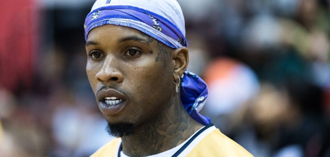 Tory Lanez Sues California Prison System Over Inmate Stabbing Tory Lanez Sues California Prison System Over Inmate Stabbing