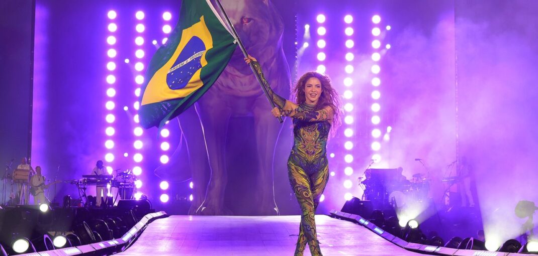 Shakira Brings Her Biggest Hits To Free Rio de Janeiro Show Shakira Brings Her Biggest Hits To Free Rio de Janeiro Show